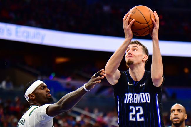 的硬地赛场 的硬地赛场